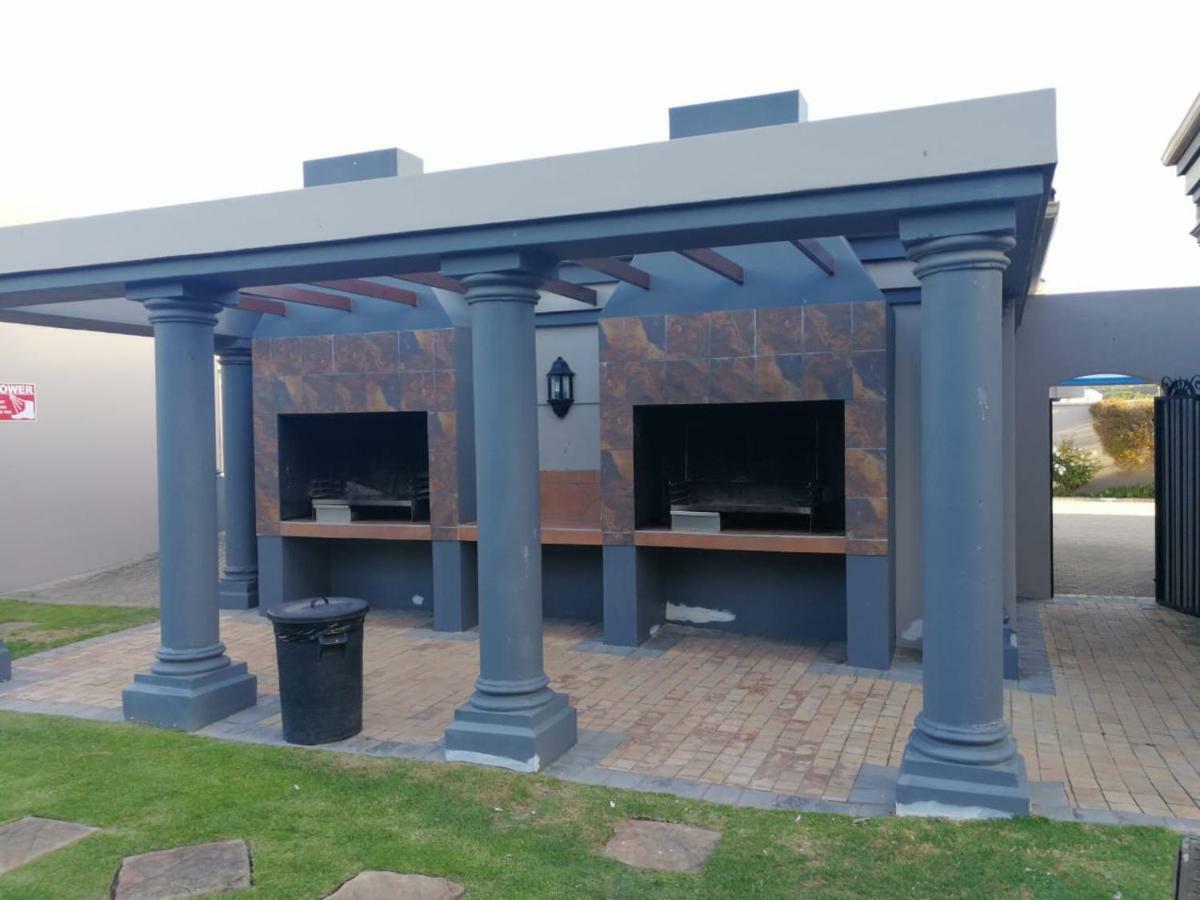 11 Portobelo Apartamento Mossel Bay Exterior foto